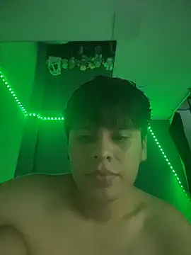 Kailertwink online show from 04/21/26, 03:13