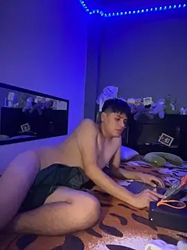 Snapshot of Kailertwink chatting on 05/01/26, 03:33 Kailertwink online show from 05/01/26, 03:33