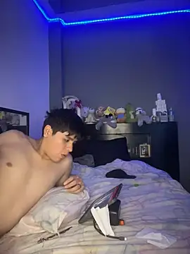 Snapshot of Kailertwink chatting on 06/02/26, 01:40 Kailertwink online show from 06/02/26, 01:40