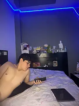 Snapshot of Kailertwink chatting on 06/06/26, 01:11 Kailertwink online show from 06/06/26, 01:11