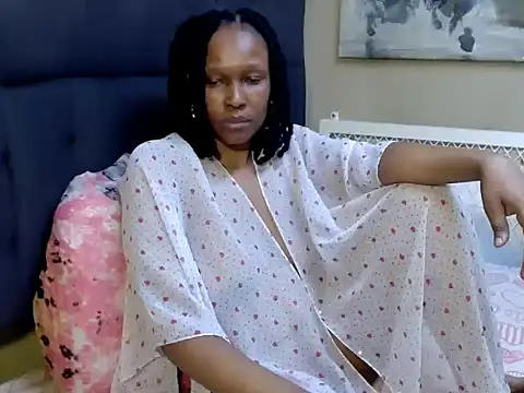 NaughtyMILFxox online show from 09/10/25, 06:13