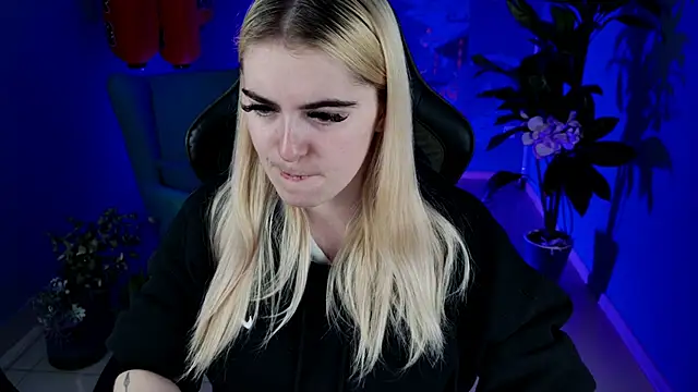 Stef Nicks online show from 09/28/25, 09:58