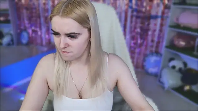 Stef Nicks online show from 02/12/26, 09:04