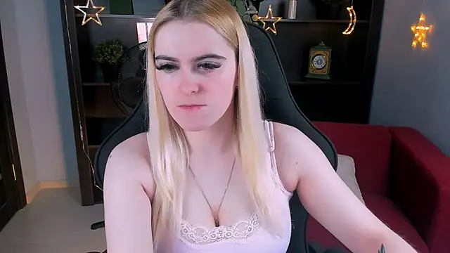 Stef Nicks online show from 04/14/26, 09:15