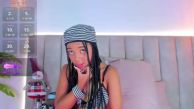 KarolBlanco online show from 12/02/25, 02:39