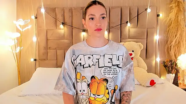 ClaradelMar online show from 03/22/26, 10:18