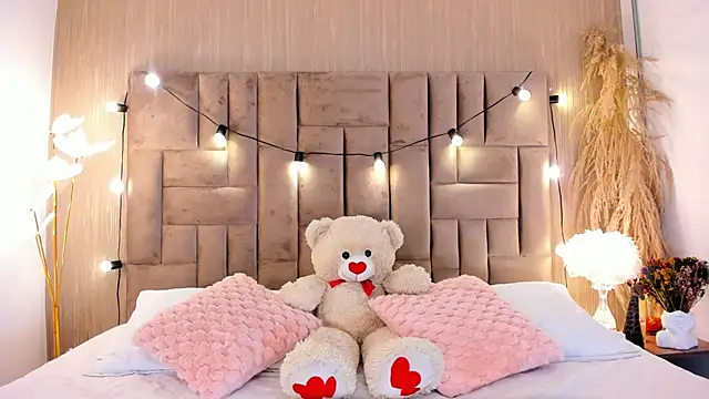 ClaradelMar online show from 04/24/26, 09:56