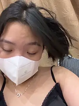 Thuylinh05 online show from 10/03/25, 10:45