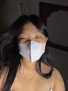 Thuylinh05 online show from 10/07/25, 07:11