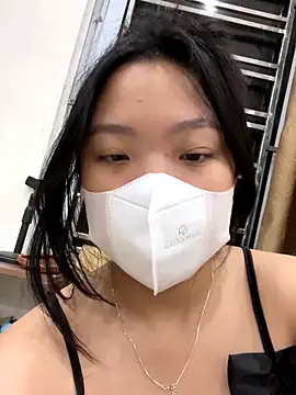Thuylinh05 online show from 10/11/25, 11:31