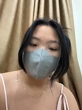 Thuylinh05 online show from 10/14/25, 09:54