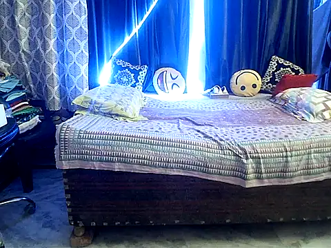 Anaconda-Mall online show from 10/18/25, 03:46