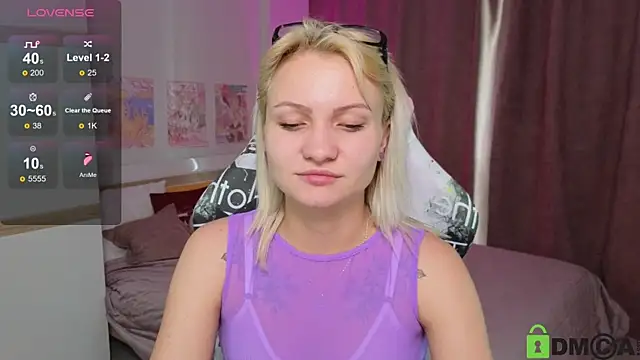 Cameronlovely  online show from 09/18/25, 08:49