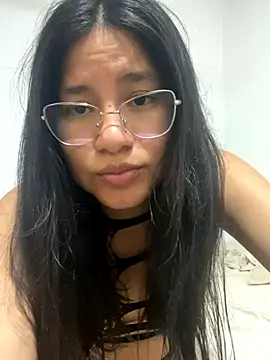 johanageminis online show from 11/18/25, 02:17