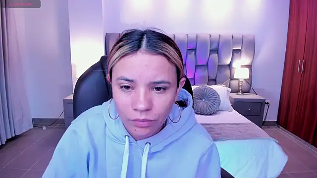 Celestee rain online show from 09/14/25, 08:35