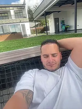 Pablo EscobarGomez online show from 02/17/26, 01:18