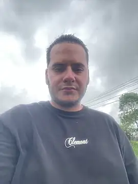 Pablo EscobarGomez online show from 03/09/26, 10:03