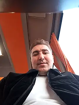 mert0359 online show from 10/14/25, 05:19