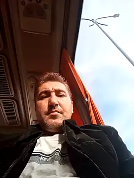 mert0359 online show from 11/01/25, 12:29