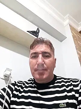 mert0359 online show from 04/20/26, 08:32