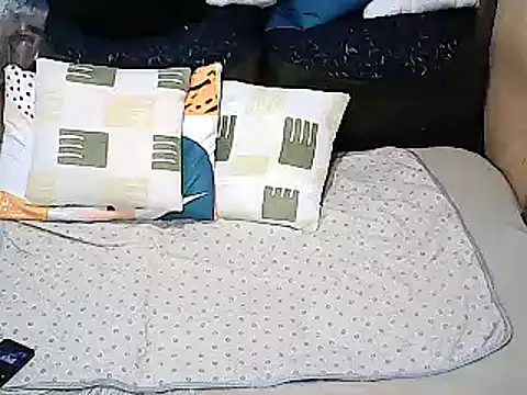 xxhottinybabe online show from 10/15/25, 06:52