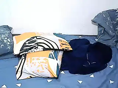 xxhottinybabe online show from 04/06/26, 09:32