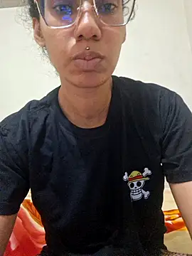 RavenShyfit online show from 10/20/25, 08:42