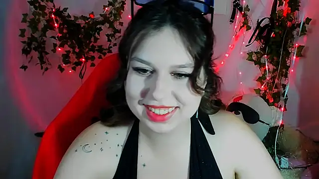 Snapshot of ChloeRicc chatting on 05/23/26, 11:03 ChloeRicc online show from 05/23/26, 11:03