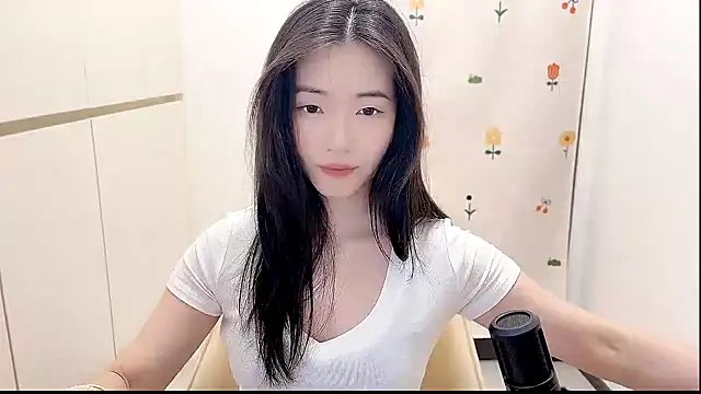 Rosalind xixi online show from 10/17/25, 08:17