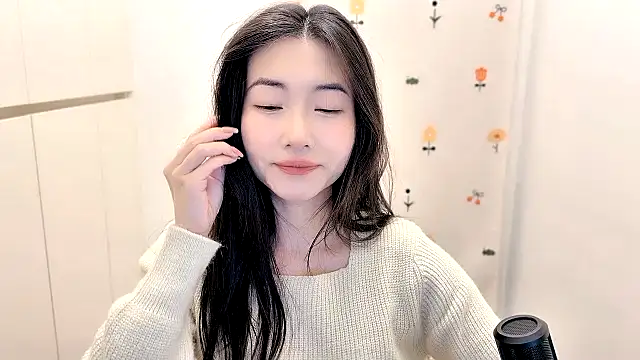 Rosalind xixi online show from 11/10/25, 07:07