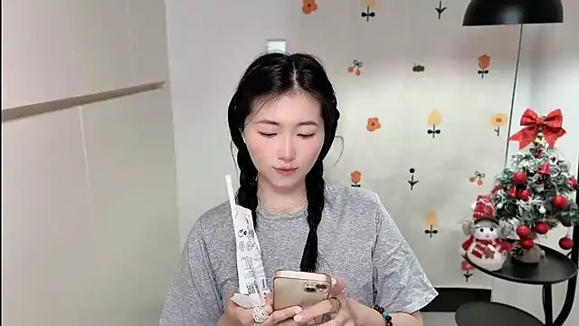 Rosalind xixi online show from 03/08/26, 11:25