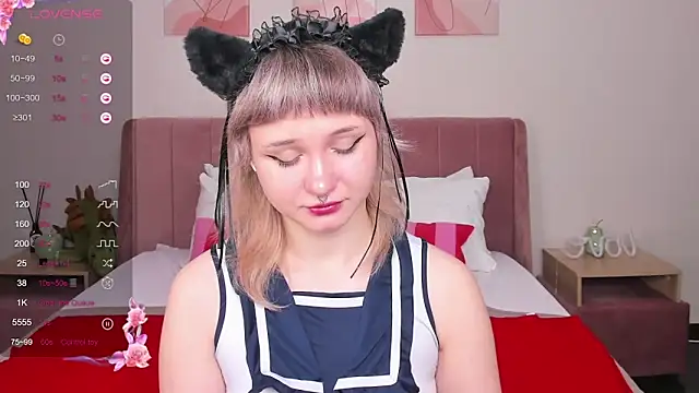 Tori Cutie online show from 02/01/26, 12:09