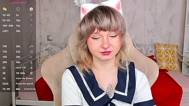 Tori Cutie online show from 03/26/26, 12:06