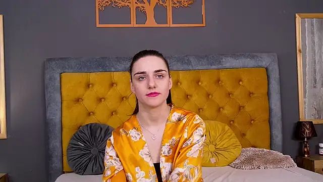 Jessica White  online show from 01/14/26, 05:13