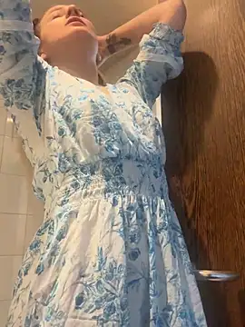 IsabellaEtha online show from 04/06/26, 11:22