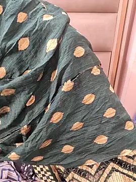 Indian-Aleena online show from 02/17/26, 05:26