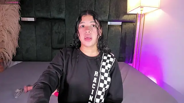 Ivy nt online show from 09/09/25, 01:10