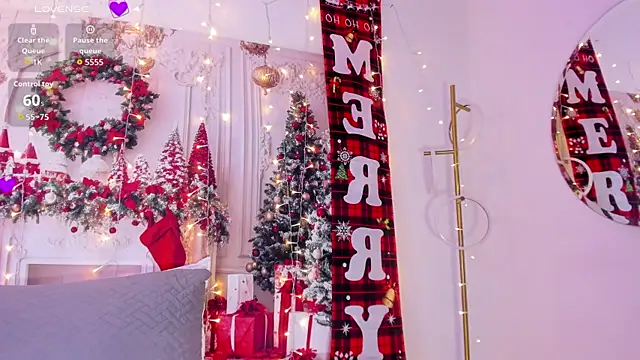 Ivy nt online show from 11/28/25, 01:03