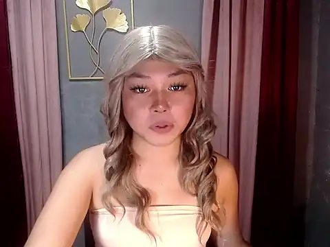 Snapshot of KatelynMassiveBigDick7Inh chatting on 09/22/25, 10:39 KatelynMassiveBigDick7Inh online show from 09/22/25, 10:39