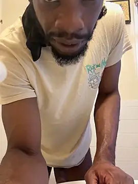 Snapshot of BigBDMari chatting on 09/12/25, 10:43 BigBDMari online show from 09/12/25, 10:43