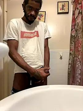 Snapshot of BigBDMari chatting on 11/09/25, 12:42 BigBDMari online show from 11/09/25, 12:42