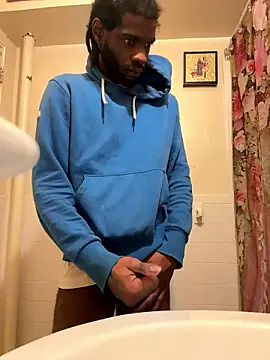 Snapshot of BigBDMari chatting on 01/13/26, 06:18 BigBDMari online show from 01/13/26, 06:18