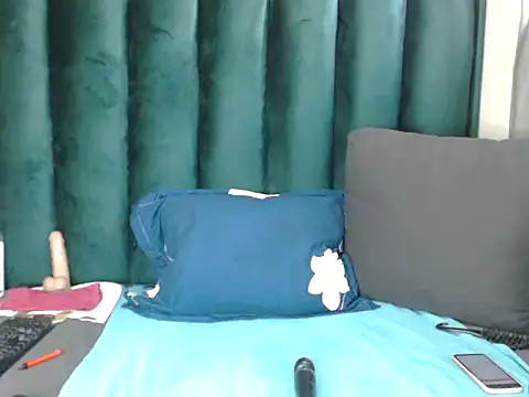 Snapshot of Sexyduck-Zodan chatting on 10/09/25, 11:41 Sexyduck-Zodan online show from 10/09/25, 11:41