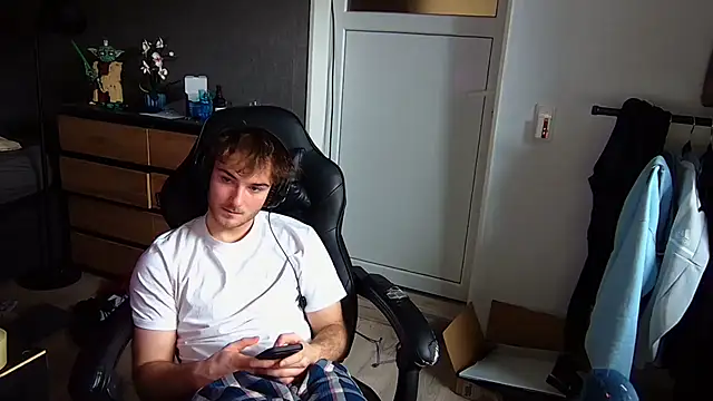 Rudi2007Eye online show from 02/12/26, 09:37