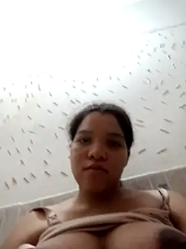 VictoriDior online show from 11/28/25, 09:06