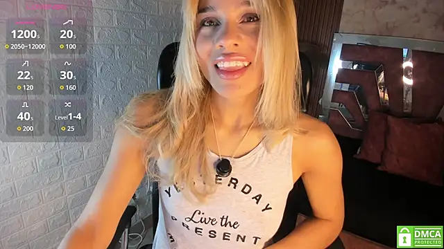 hot cupid01 online show from 04/24/26, 11:01