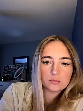 skye salvagex7 online show from 10/18/25, 12:39