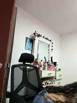 saranghae  online show from 04/14/26, 02:50