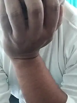 hunk28 6 online show from 11/03/25, 06:14