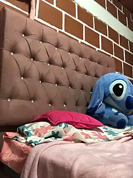 Rachellcooperrr online show from 03/18/26, 12:58